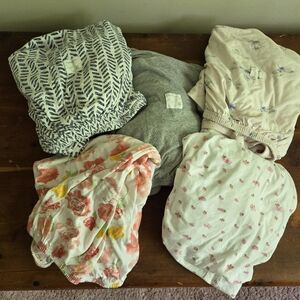 Burt's Bees crib sheets